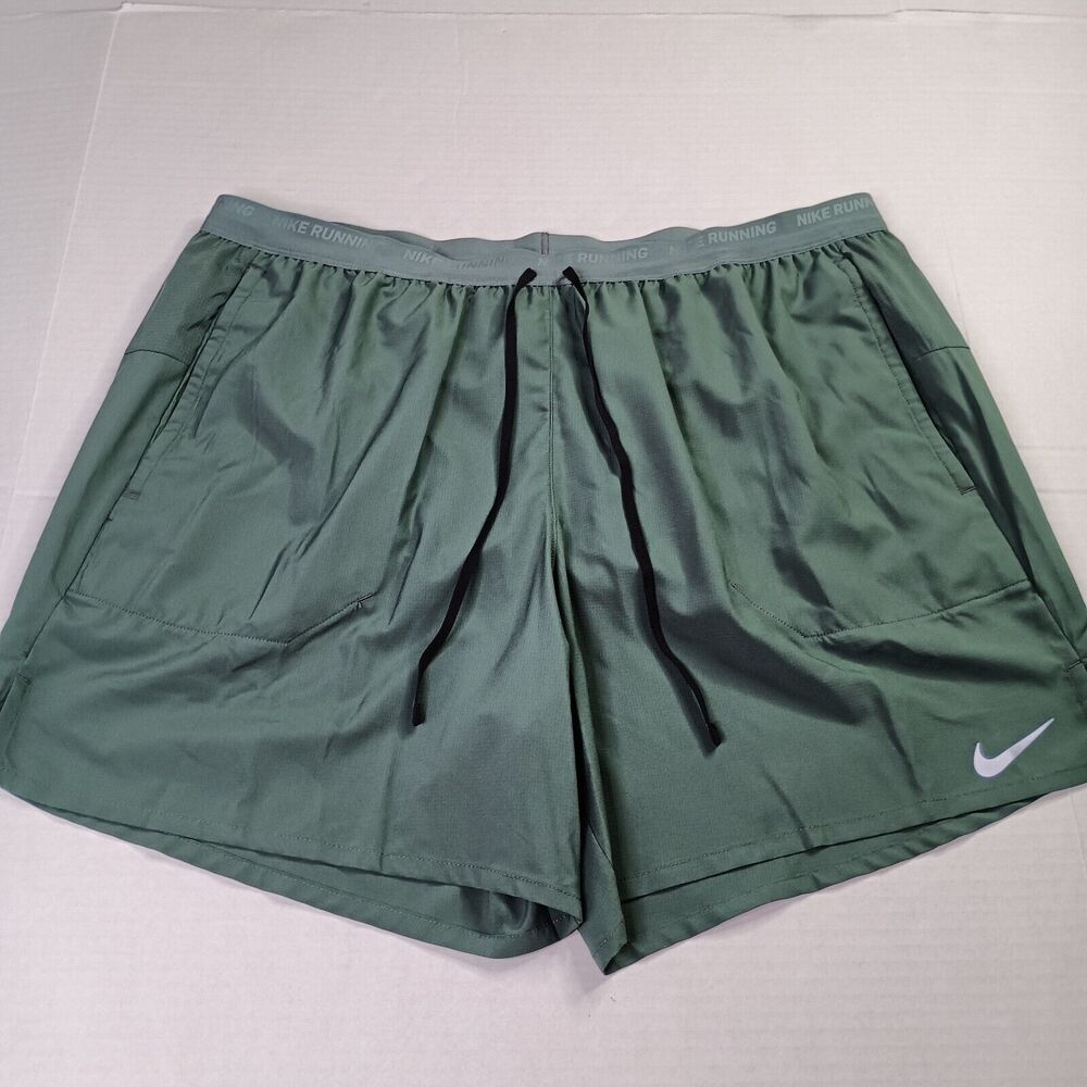 Nike Men’s Dri-Fit Stride 7” 2-in-1 Running Shorts Size 2XL XXL DM4761-338 Green